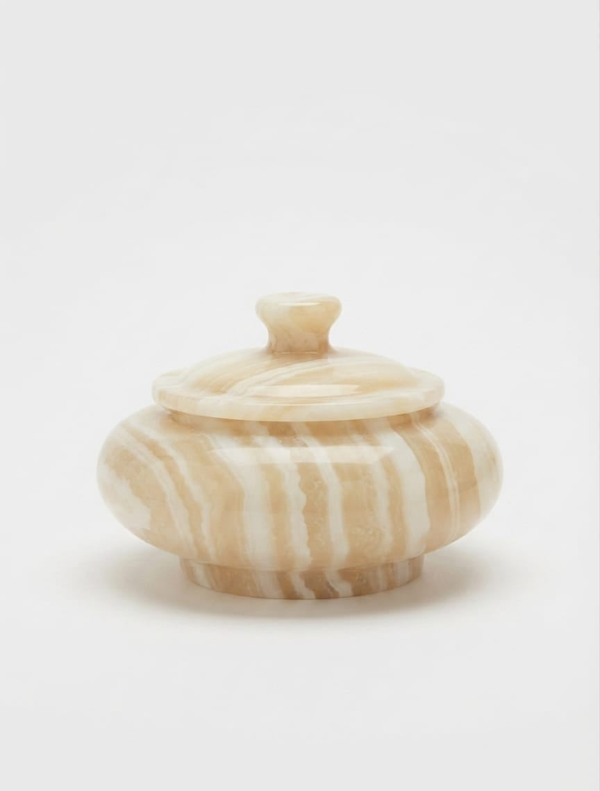 LUXURIOUS EGYPTIAN ONYX JEWELRY BOX