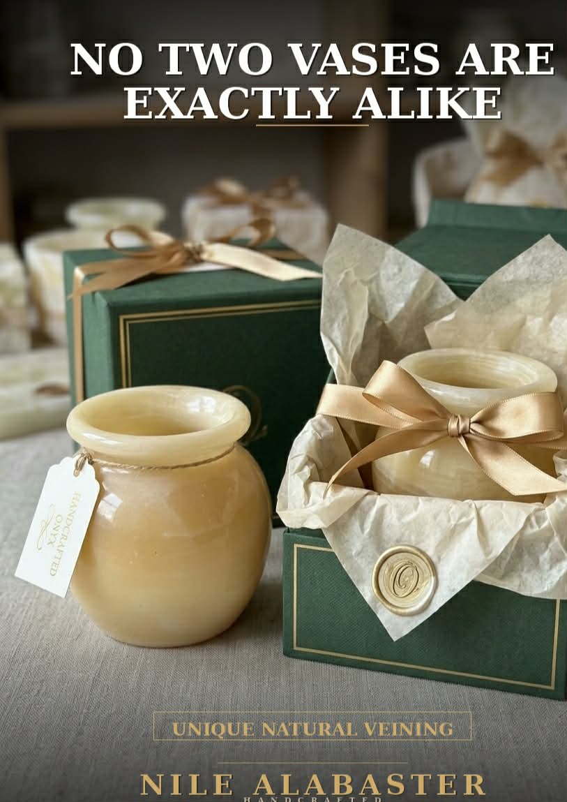 Handcrafted Onyx Mini Vase – Natural Stone Decorative Pot | Unique Home Accent