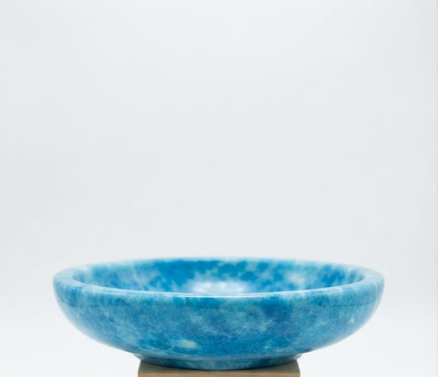 ONE-OF-A-KIND HANDCRAFTED EGYPTIAN ALABASTER ASHTRAY
